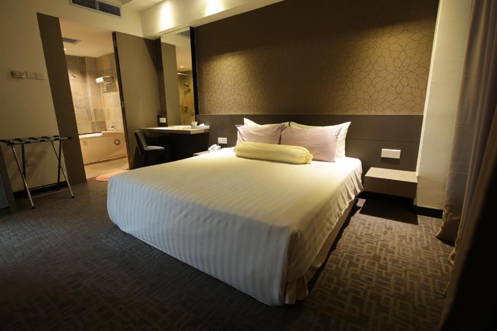 אלור סטאר Starcity Hotel מראה חיצוני תמונה